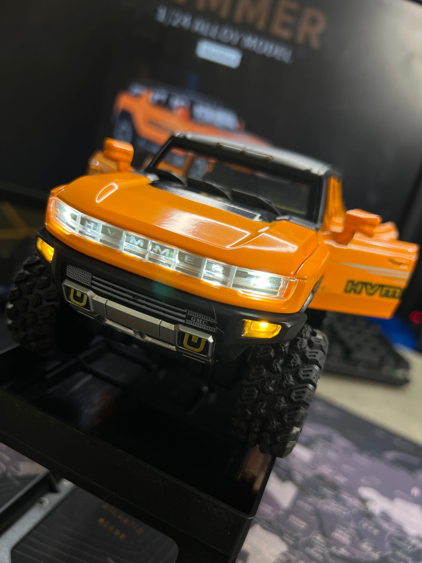 1:24 HUMMER EV Car Alloy Model Diecasts Metal Off-road Vehicles