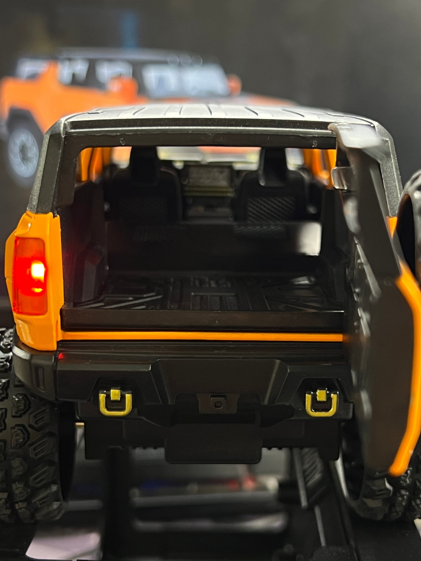 1:24 HUMMER EV Car Alloy Model Diecasts Metal Off-road Vehicles
