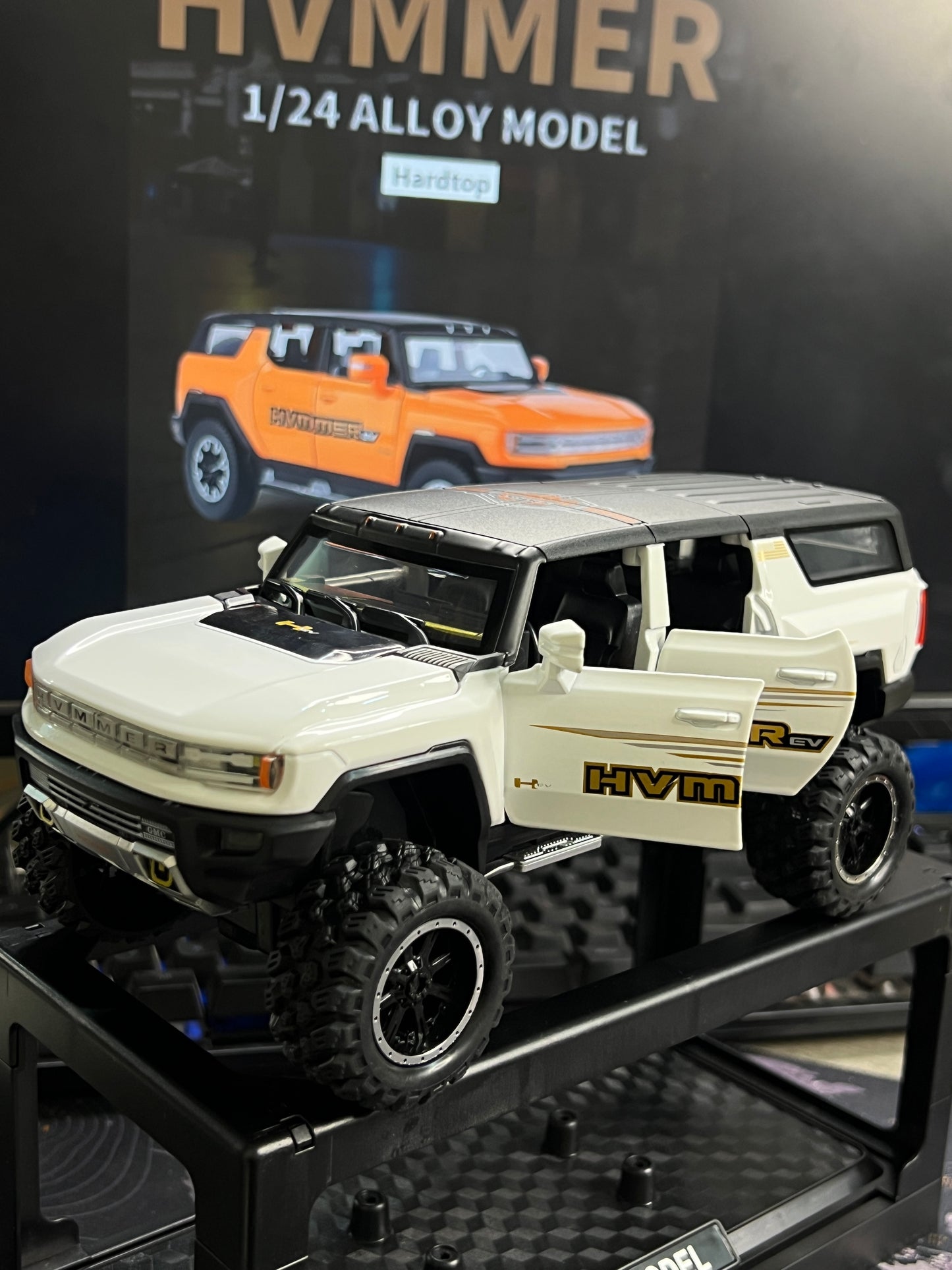 1:24 HUMMER EV Car Alloy Model Diecasts Metal Off-road Vehicles