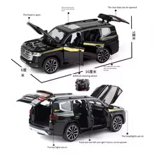 1:32 Scale Land Cruiser V8 Off Road Diecast Car Model