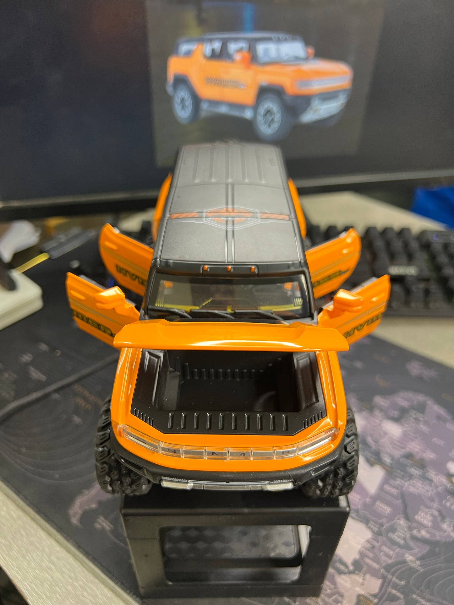 1:24 HUMMER EV Car Alloy Model Diecasts Metal Off-road Vehicles