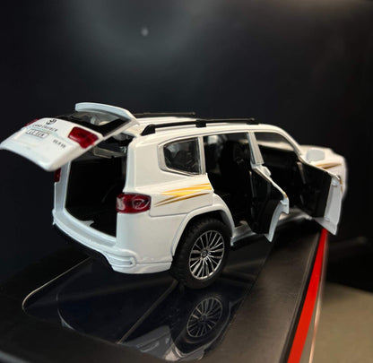 1:32 Scale Land Cruiser V8 Off Road Diecast Car Model PREMIUM